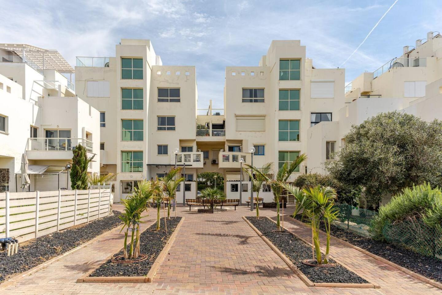 Gw951 Gugel Waves Amazing Seaview Apartments Nahariya Exterior foto